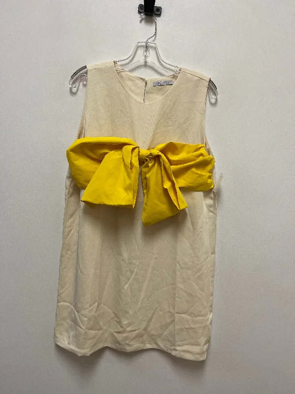 Cream Dress Casual Short Cma, Size L