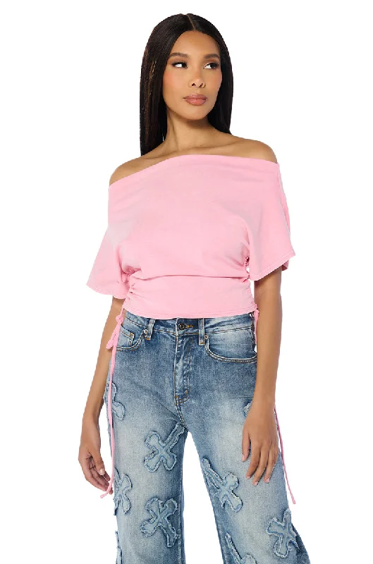 CRAZY IN LOVE SHORT SLEEVE OFF THE SHOULDER TSHIRT IN PINK