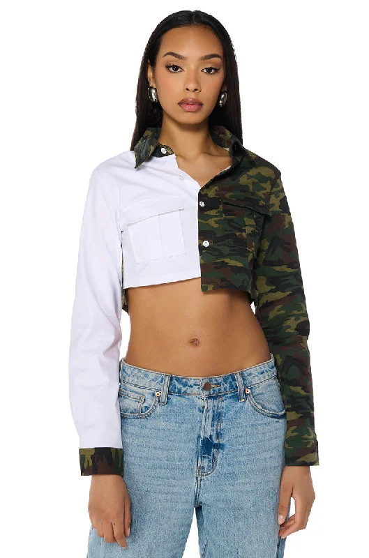 HER WAY LONG SLEEVE BUTTON DOWN POPLIN CAMO SHIRT