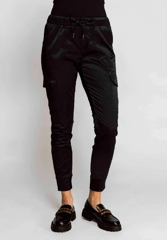 Satin Daisy Cargo Pant In Black